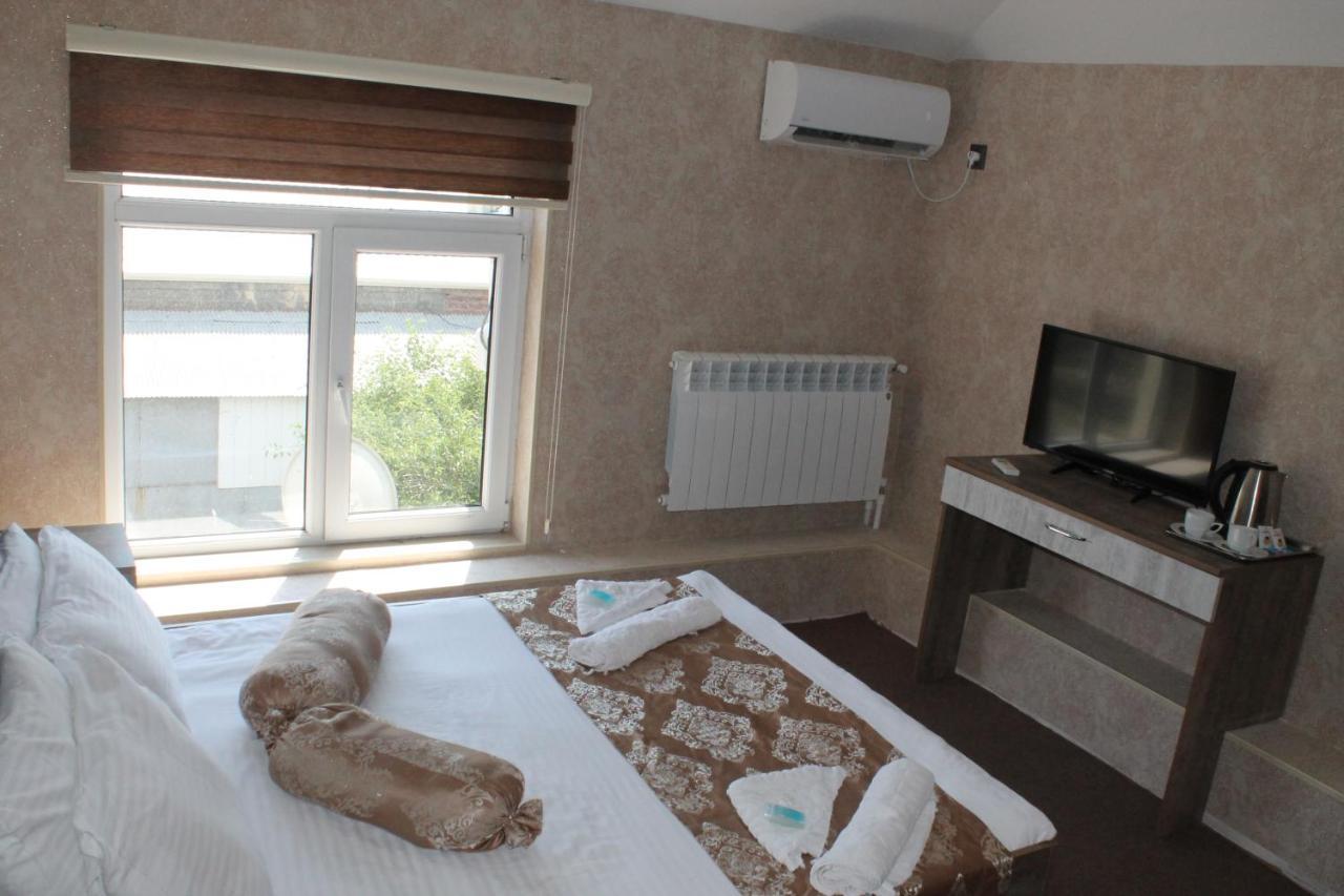 East House Hotel Баку Екстериор снимка