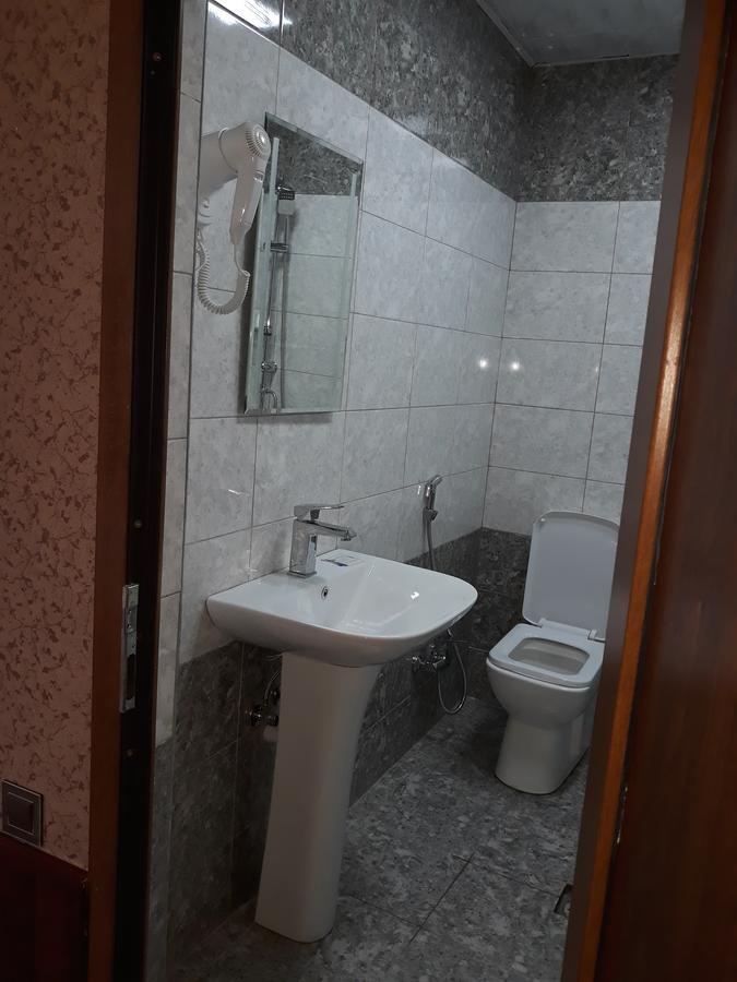 East House Hotel Баку Екстериор снимка